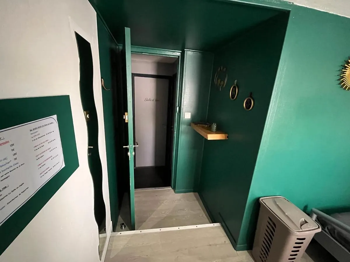 Homestay Chambres D'Hotes A La Forge Du Coglais La Selle-en-Cogles
